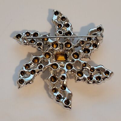 Vintage Silver Tone Star Rhinestone Brooch