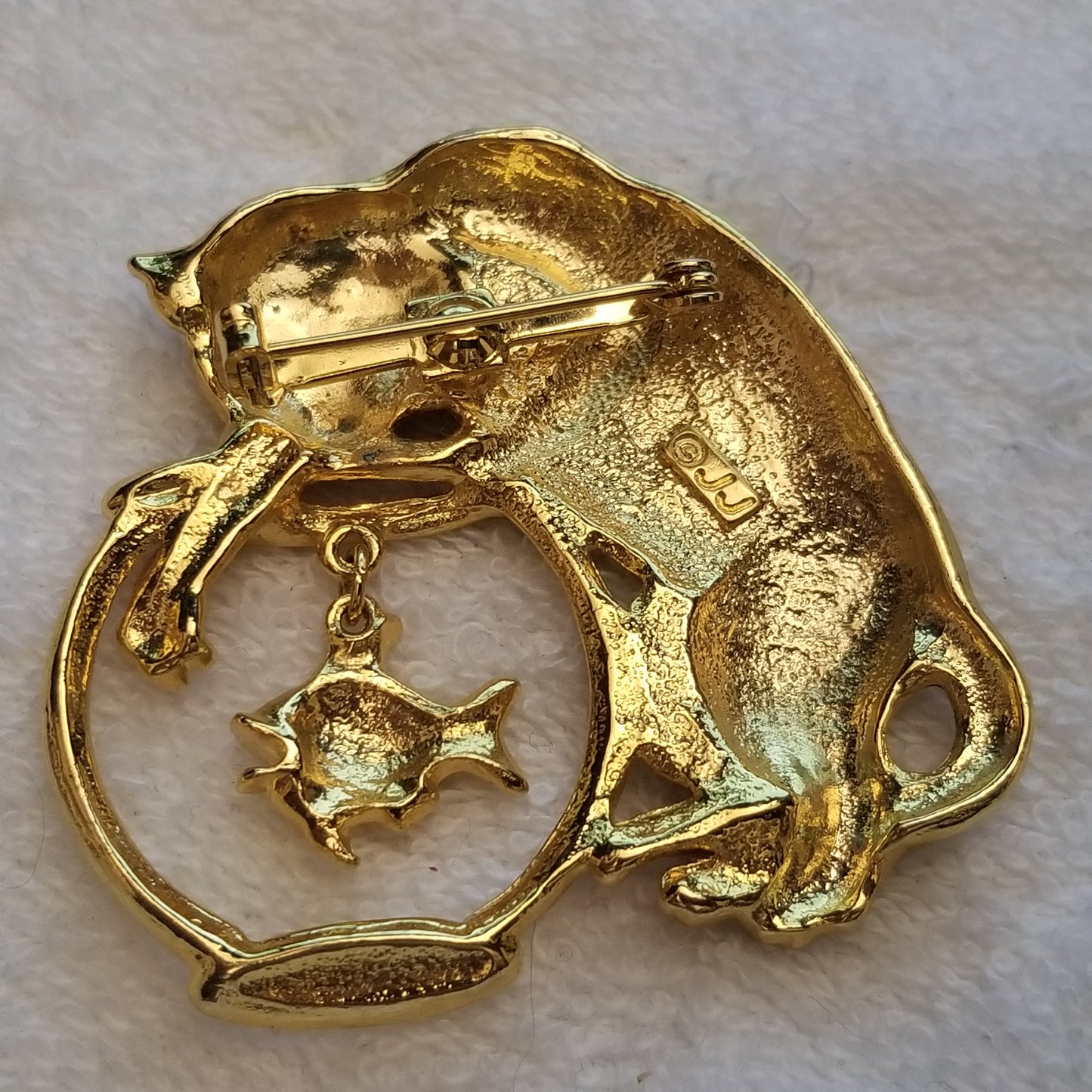 Gold Tone Cat And Fish Bowl Brooch