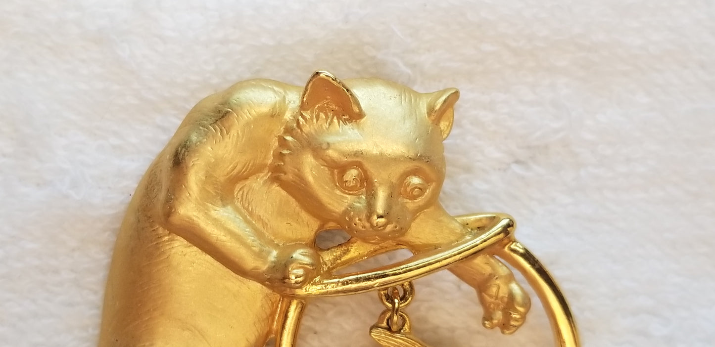 Gold Tone Cat And Fish Bowl Brooch