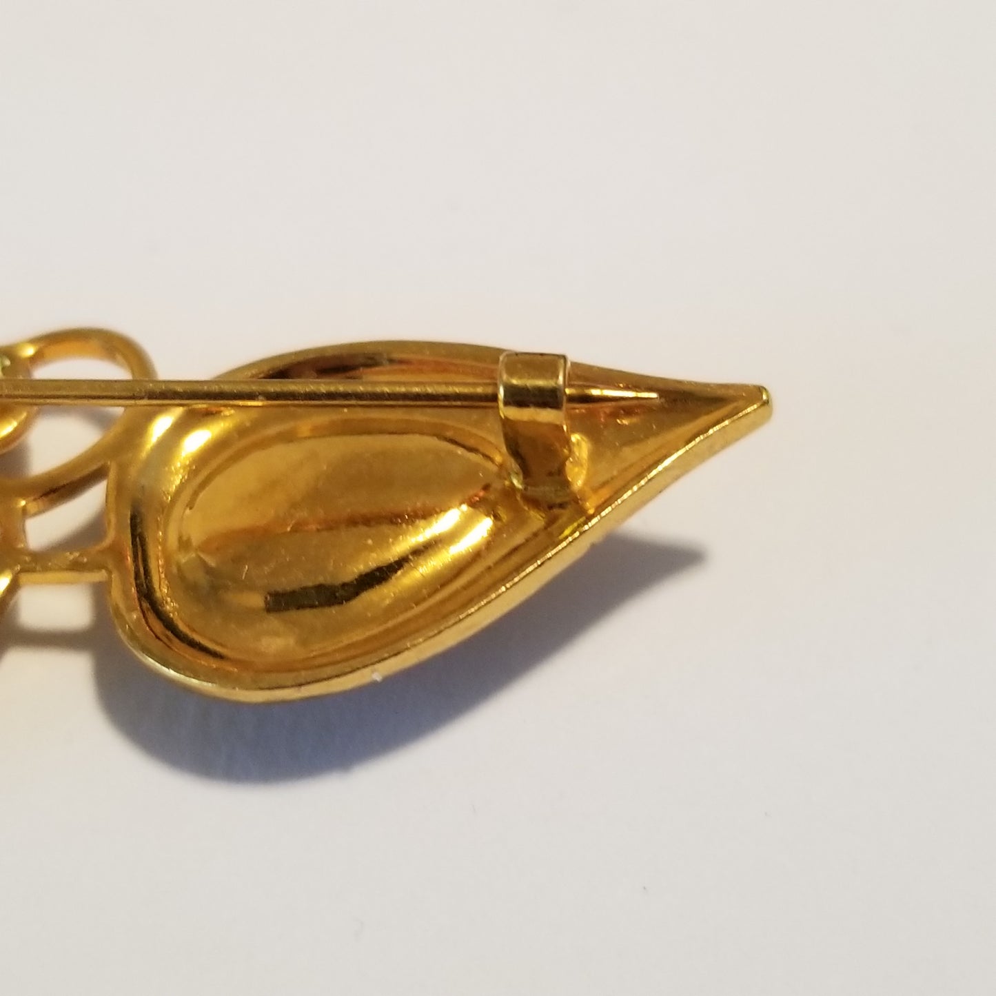 Vintage Toledoware Gold Tone Brooch