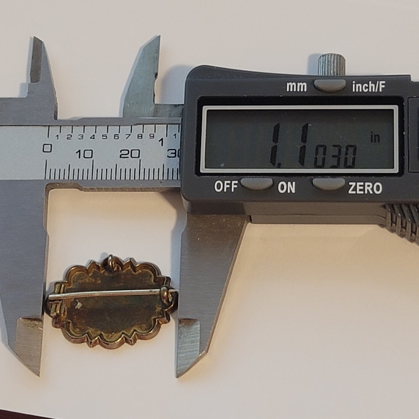 Vintage Victorian Silver Engraved Pendant Brooch