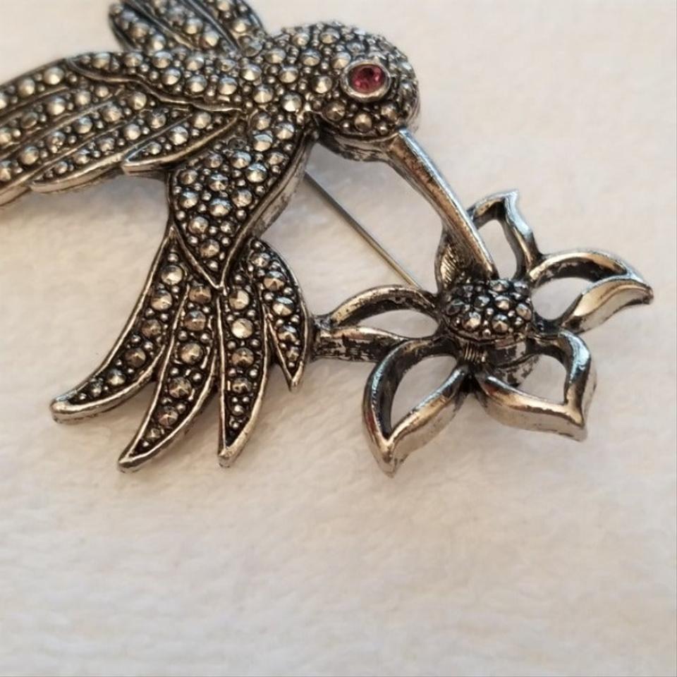 Avon Hummingbird Brooch