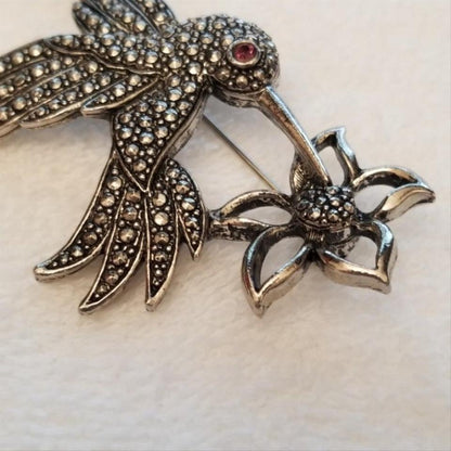 Avon Hummingbird Brooch