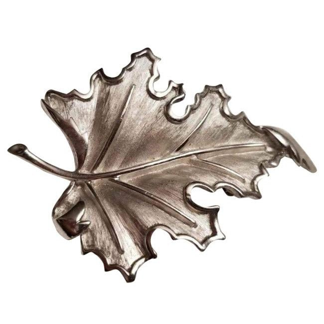 Vintage Trifari Silver Tone Brooch