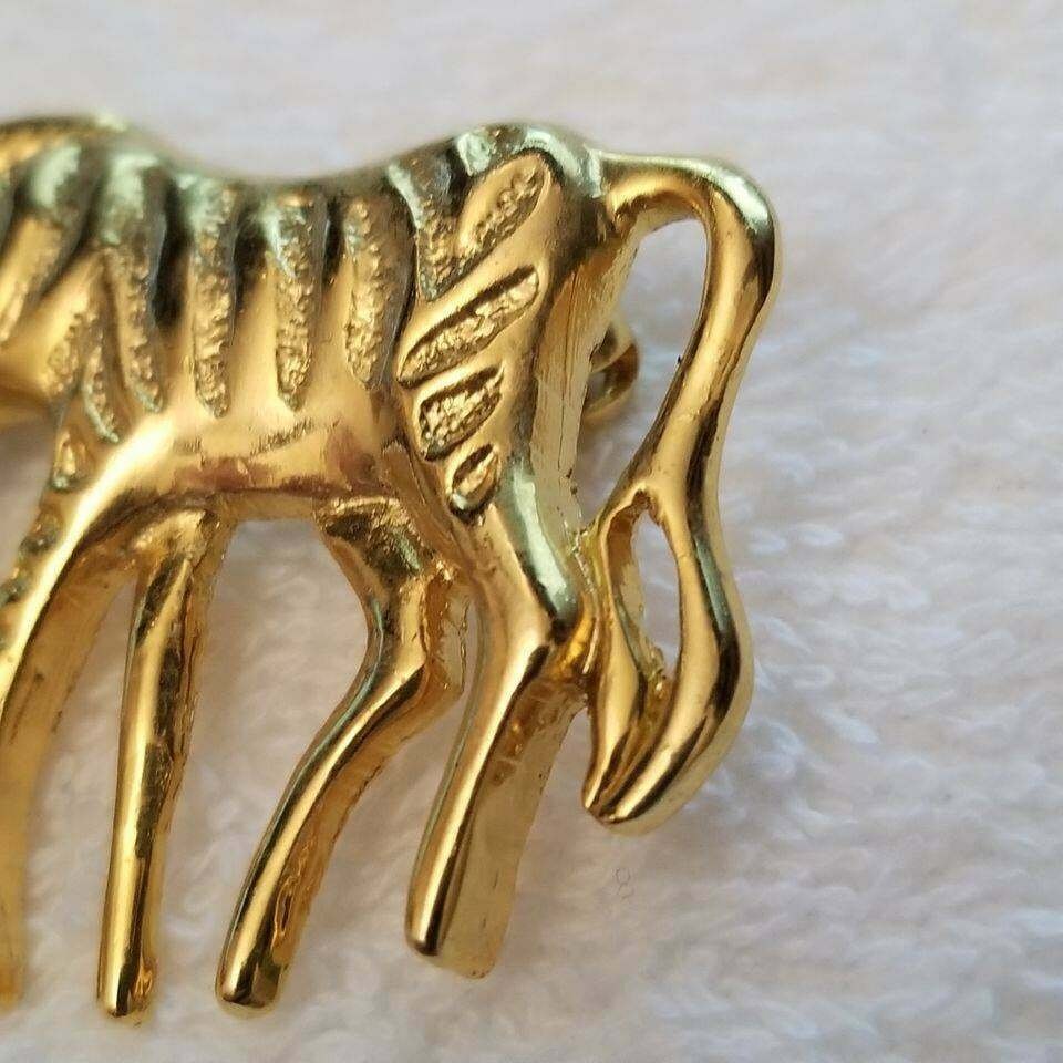 Gold Tone Zebra Brooch