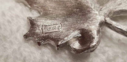 Vintage Trifari Silver Tone Brooch
