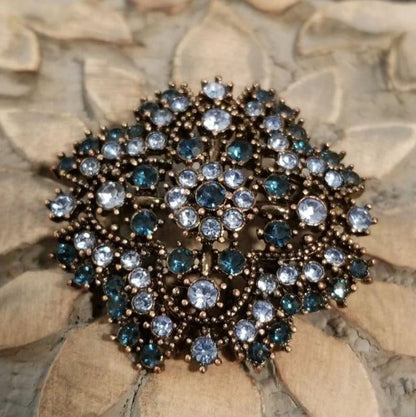 Rhinestone Tonal Flower Pin Brooch