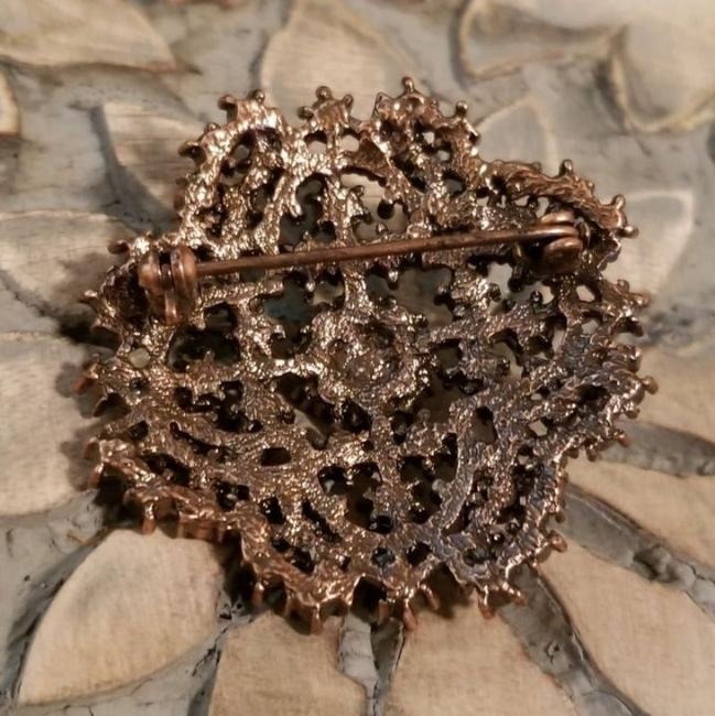 Rhinestone Tonal Flower Pin Brooch