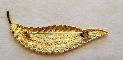 Gold Tone Feather Brooch