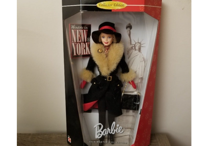 1998 Winter Collection City Seasons Barbie Collector's Edition