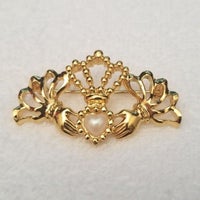 Gold Tone Claddagh Hands & Crown Brooch