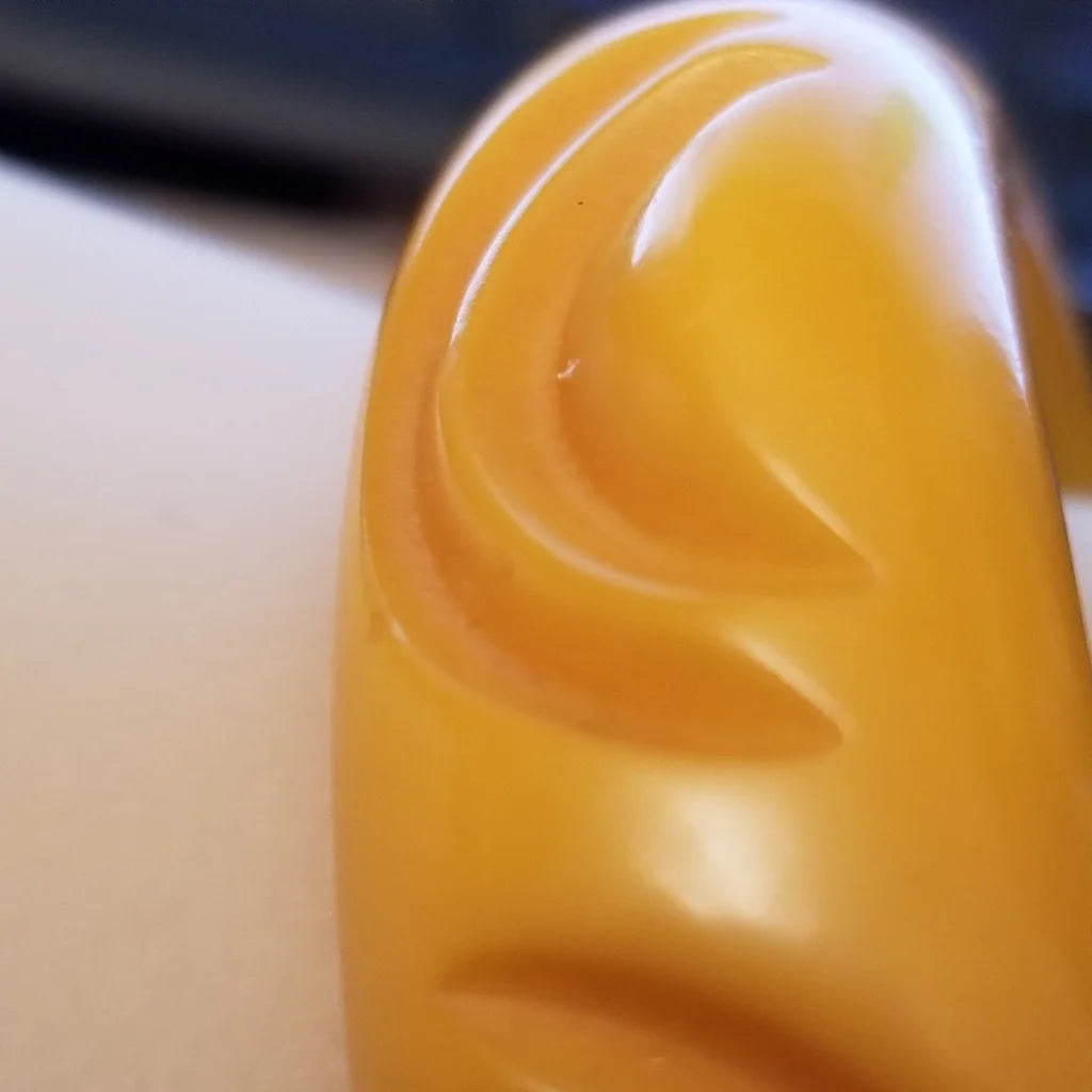 Vintage Butterscotch Bakelite Bangle Bracelet