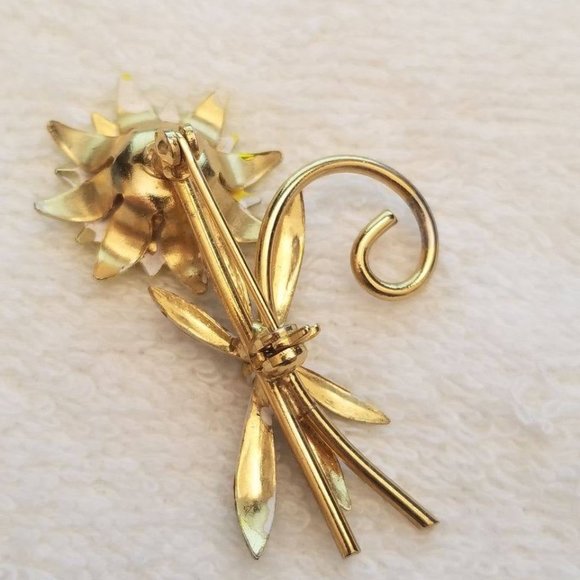 Gold Tone Yellow Flower Brooch