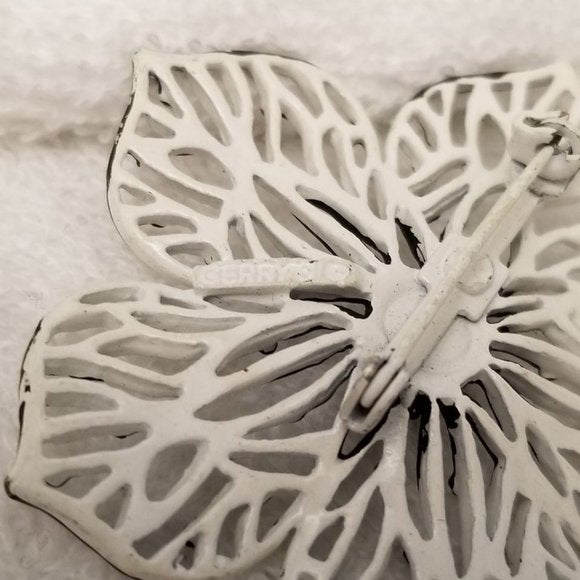 Black & White Flower Brooch