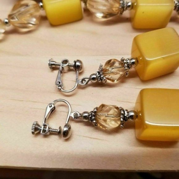 Vintage Yellow Moonglow Cube Necklace Set