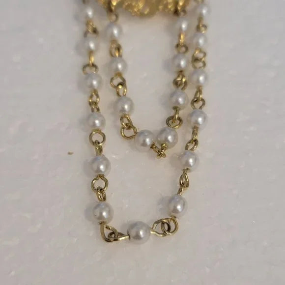 Vintage Gold Tone Simulated Pearl Brooch