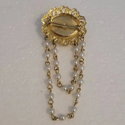 Vintage Gold Tone Simulated Pearl Brooch