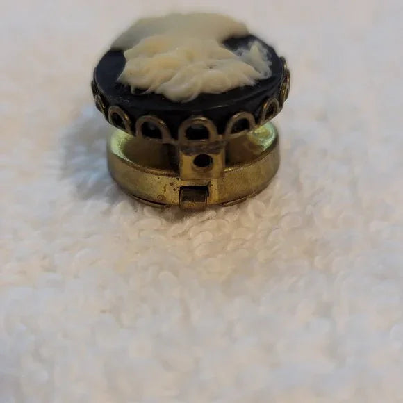 Black & White Cameo Button Cover