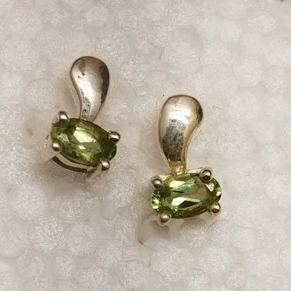 Sterling Silver Peridot Earrings