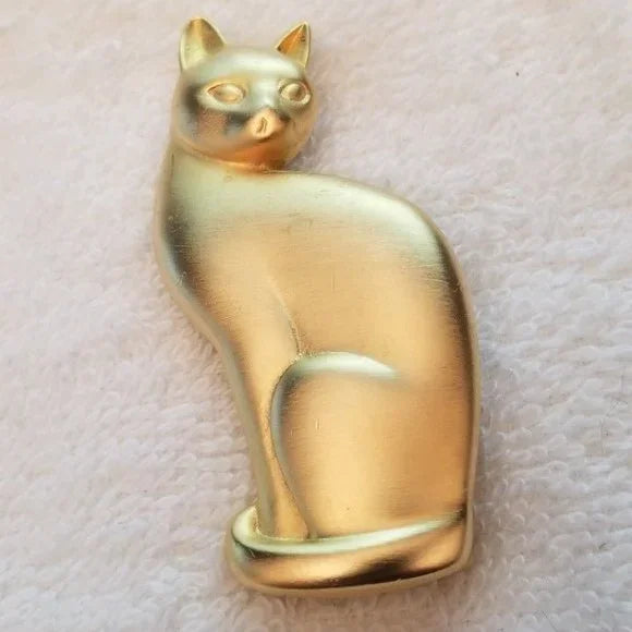 Gold Tone Sitting Cat Brooch