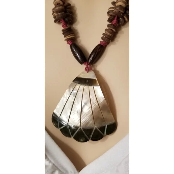 Mother Of Pearl Shell Coconut Necklace