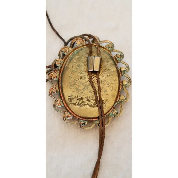 Vintage Cameo Ladies Profile Black Background Gold Tone Chain Heart Bolo TIE