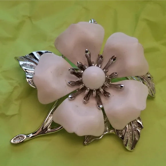 Vintage Sarah Coventry Summer Magic Brooch