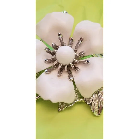 Vintage Sarah Coventry Summer Magic Brooch