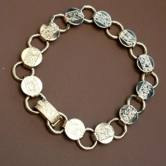 Vintage Sarah Coventry Gold Tone Bracelet