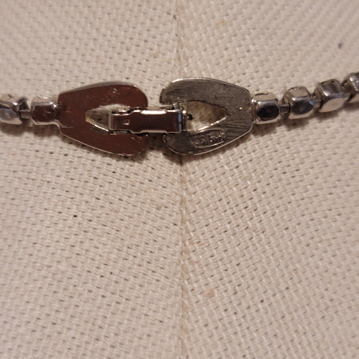 Vintage Weiss Rhinestone Necklaces