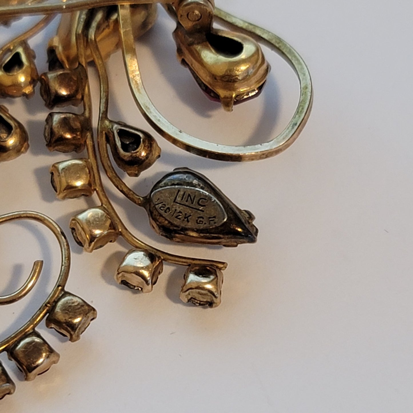 Vintage 1/20 12K GF Rhinestone brooch