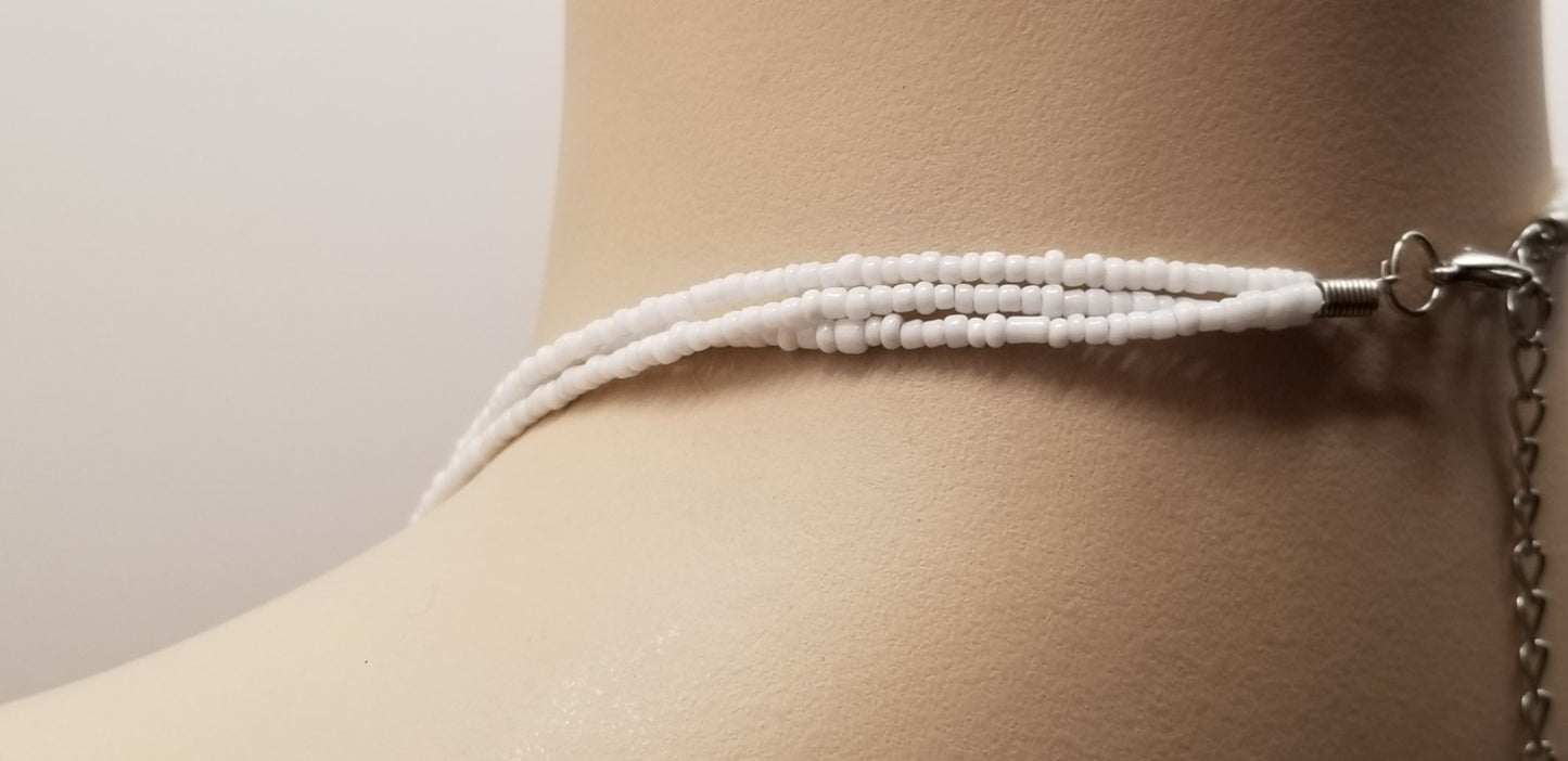 White Mother Of Pearl Shell Beaded Necklace