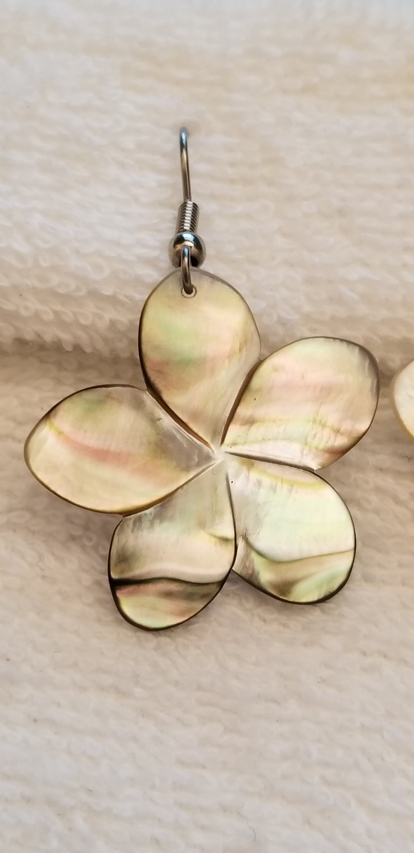 Mother of Pearl Flower Earrings