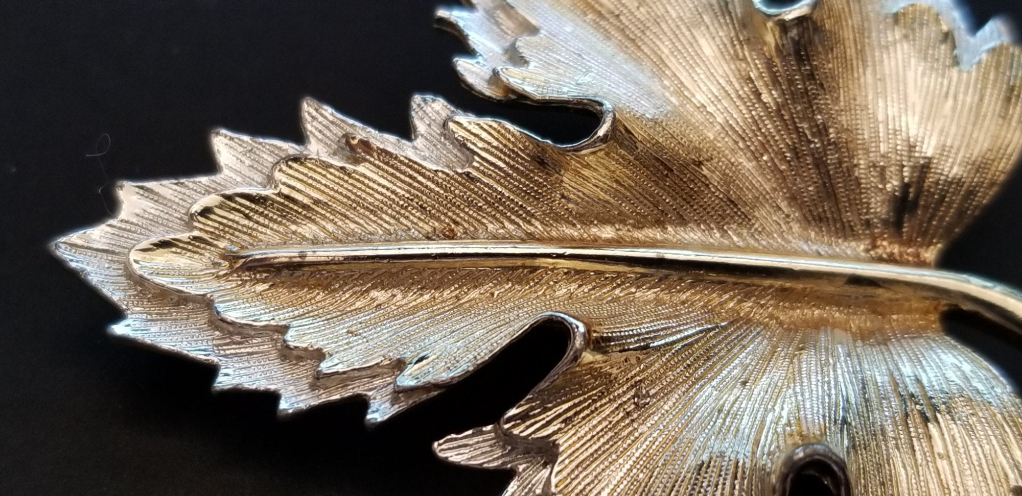 Vintage Sarah Coventry Nature's Choice Brooch