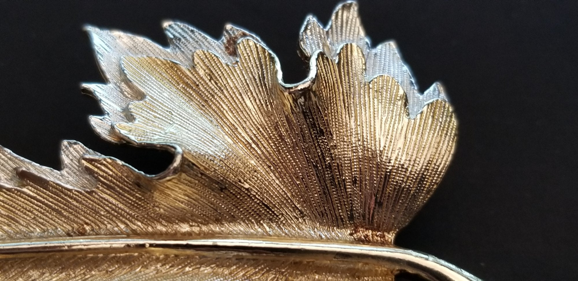 Vintage Sarah Coventry Nature's Choice Brooch