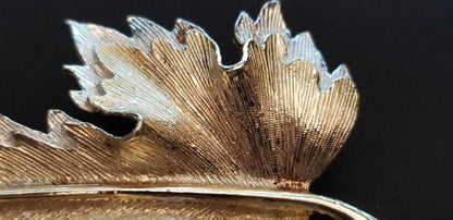 Vintage Sarah Coventry Nature's Choice Brooch