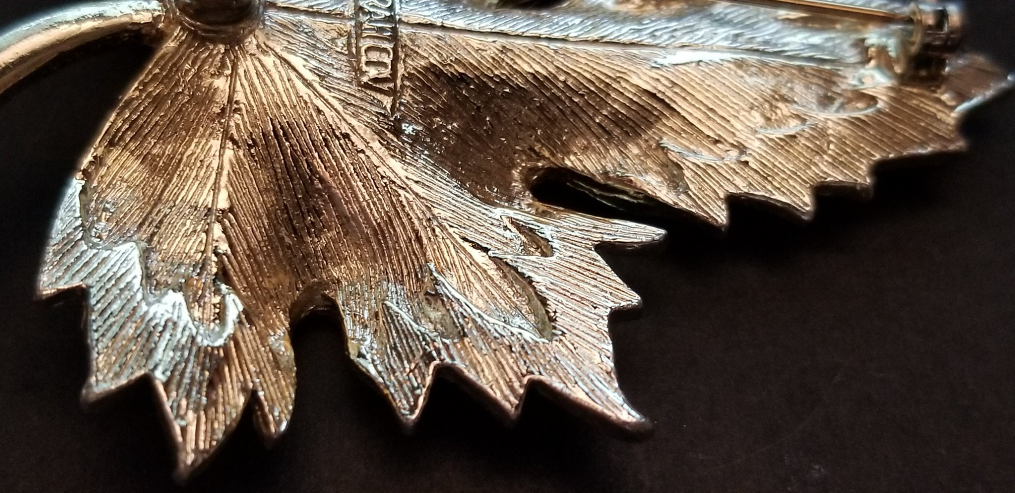 Vintage Sarah Coventry Nature's Choice Brooch