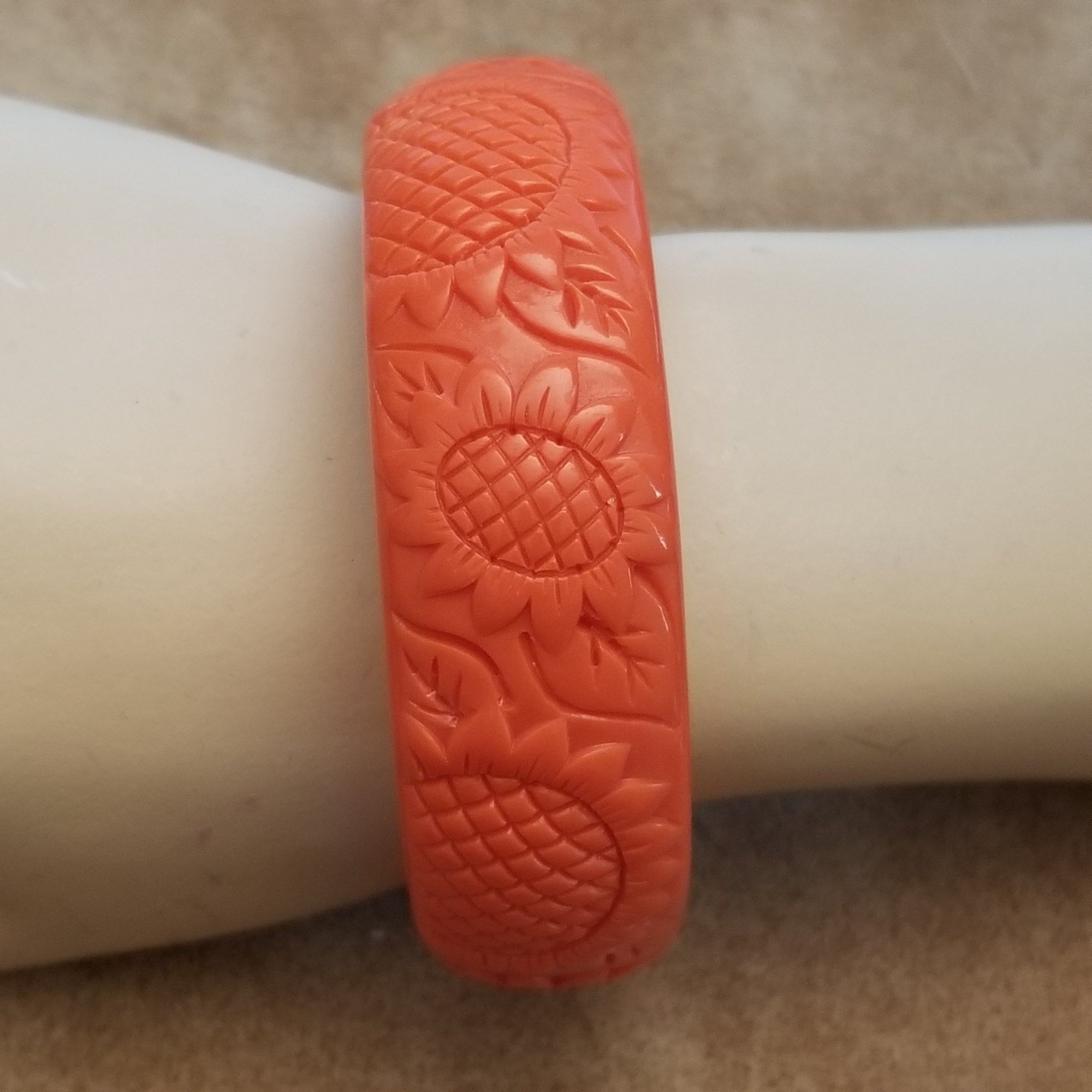 Cute Vintage Orange Lucite Sunflower Bangle Bracelet