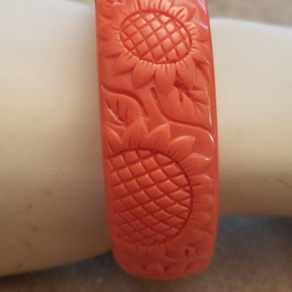 Cute Vintage Orange Lucite Sunflower Bangle Bracelet