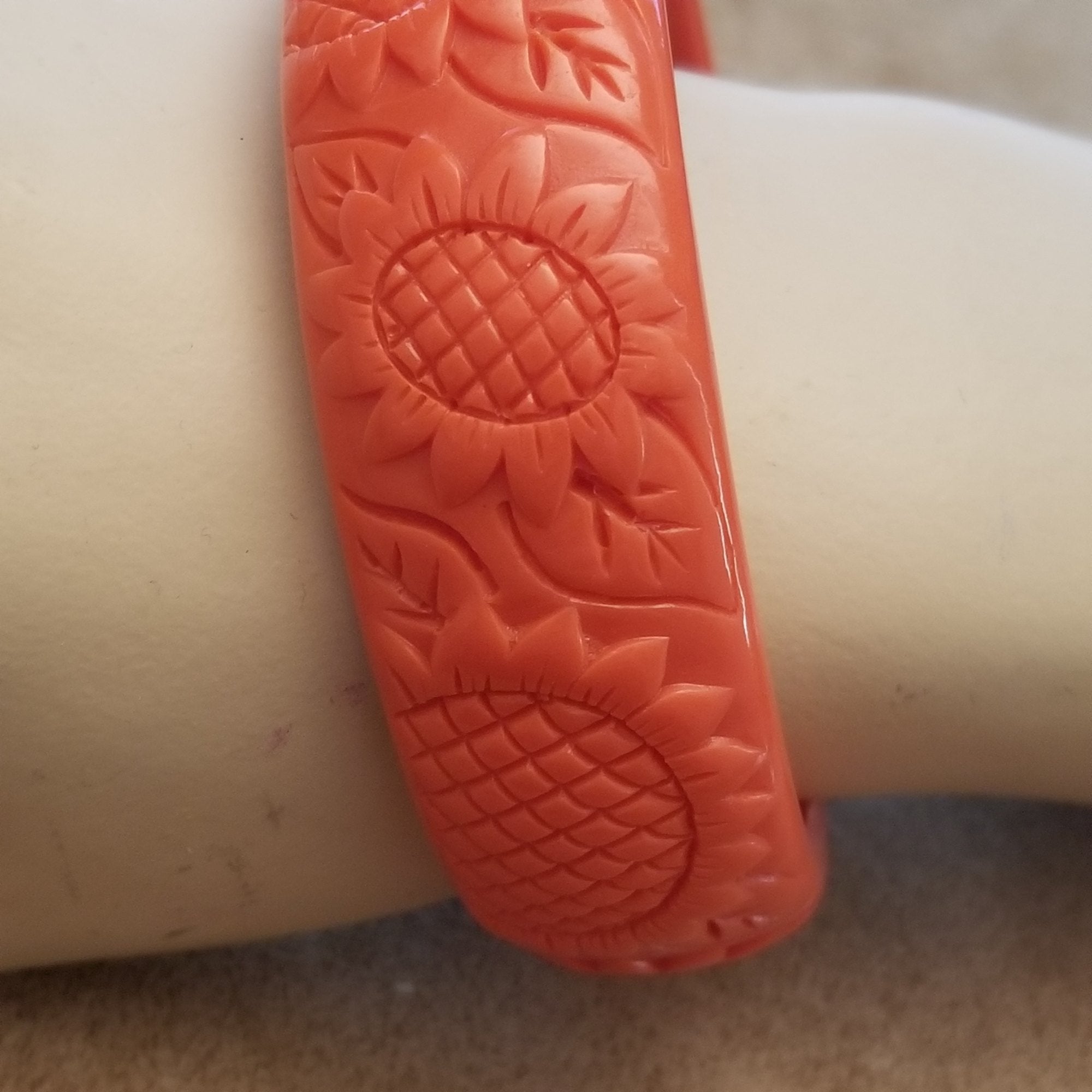 Cute Vintage Orange Lucite Sunflower Bangle Bracelet