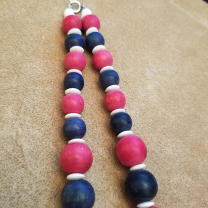 Vintage Red White & blue Wood bead Necklace