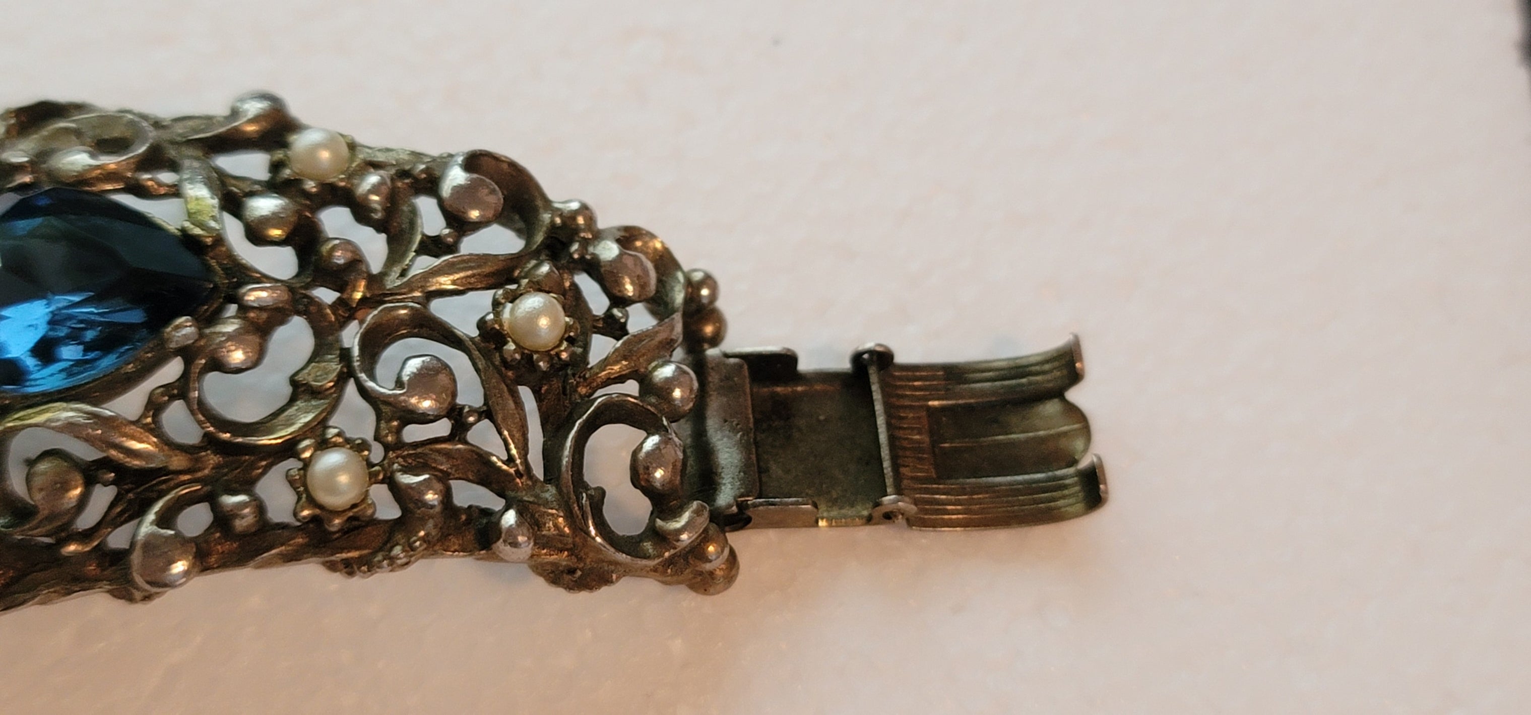 Vintage Statement Rhinestone Bracelet